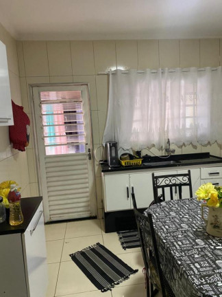 Imagem Casa com 4 Quartos à Venda, 200 m² em Jardim Brasil - Avaré