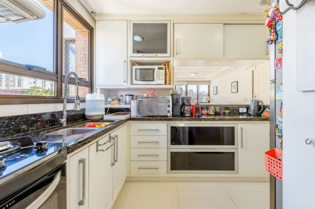 Imagem Apartamento com 2 Quartos à Venda, 80 m² em Mont Serrat - Porto Alegre Imagem Apartamento com 2 Quartos à Venda, 80 m² em Mont Serrat - Porto Alegre