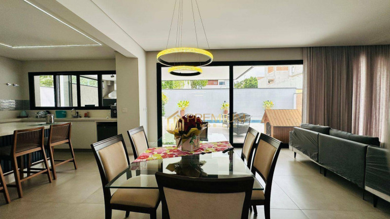 Imagem Sobrado com 3 Quartos à Venda, 363 m² em Urbanova - São José Dos Campos