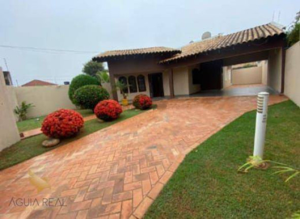 Casa com 3 Quartos à Venda, 290 m² em Jardim Leblon - Campo Grande