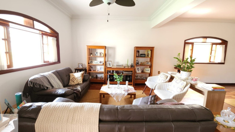 Imagem Casa com 3 Quartos à Venda, 210 m² em Alto Da Colina - Indaiatuba Imagem Casa com 3 Quartos à Venda, 210 m² em Alto Da Colina - Indaiatuba