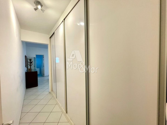 Imagem Apartamento com 3 Quartos à Venda, 182 m² em Pitangueiras - Guarujá Imagem Apartamento com 3 Quartos à Venda, 182 m² em Pitangueiras - Guarujá