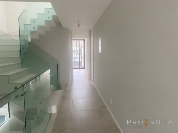 Imagem Casa de Condomínio com 5 Quartos à Venda, 400 m² em Barra Da Tijuca - Rio De Janeiro