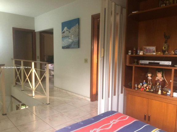 Imagem Casa à Venda, em São Paulo 2 - Cotia Imagem Casa à Venda, em São Paulo 2 - Cotia