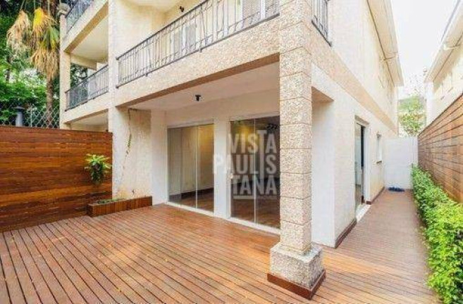 Imagem Casa com 3 Quartos à Venda, 300 m² em Morumbi - São Paulo Imagem Casa com 3 Quartos à Venda, 300 m² em Morumbi - São Paulo
