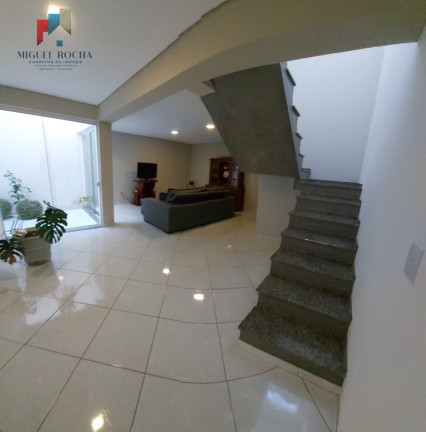 Imagem Casa com 2 Quartos à Venda, 246 m² em Vila São Cristóvão - Tatuí Imagem Casa com 2 Quartos à Venda, 246 m² em Vila São Cristóvão - Tatuí