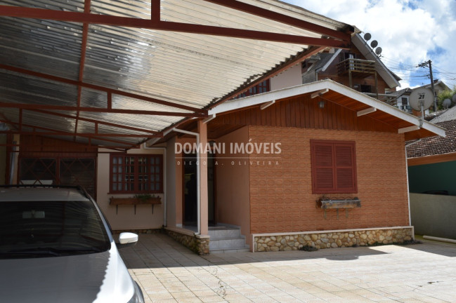 Imagem Casa com 4 Quartos à Venda, 173 m² em Região Do Jaguaribe - Campos Do Jordão Imagem Casa com 4 Quartos à Venda, 173 m² em Região Do Jaguaribe - Campos Do Jordão