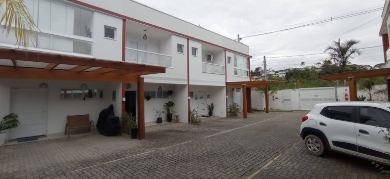 Imagem Casa com 2 Quartos à Venda, 102 m² em Massaguaçu - Caraguatatuba