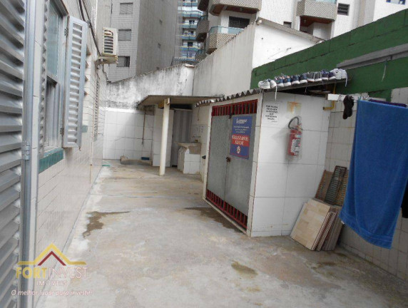 Imagem Imóvel com 1 Quarto à Venda, 18 m² em Boqueirão - Praia Grande Imagem Imóvel com 1 Quarto à Venda, 18 m² em Boqueirão - Praia Grande