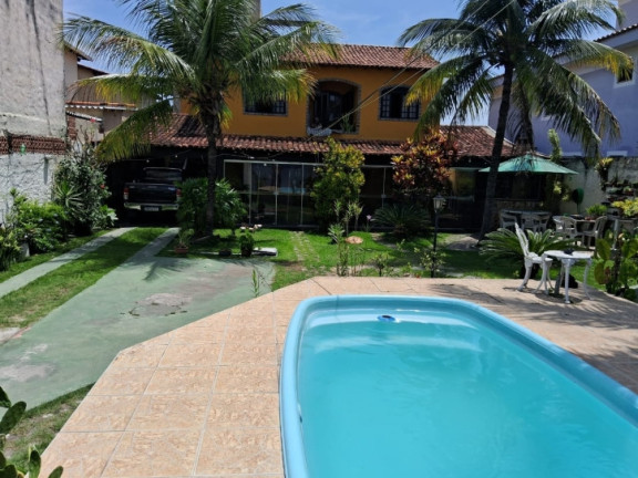 Casa com 4 Quartos à Venda, 300 m² em Parque Burle - Cabo Frio