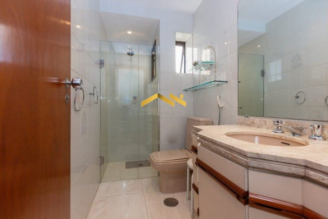 Imagem Apartamento com 4 Quartos à Venda, 200 m² em Moema - São Paulo Imagem Apartamento com 4 Quartos à Venda, 200 m² em Moema - São Paulo