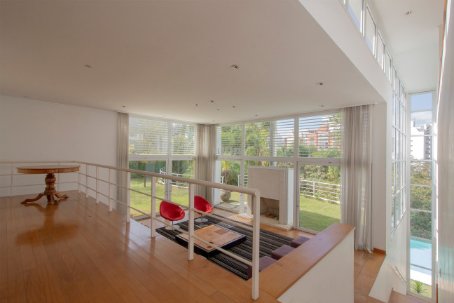 Imagem Imóvel com 4 Quartos à Venda, 520 m² em Real Parque - São Paulo Imagem Imóvel com 4 Quartos à Venda, 520 m² em Real Parque - São Paulo