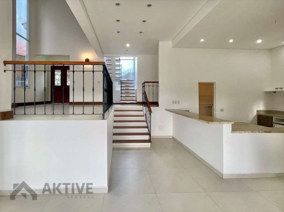 Imagem Casa de Condomínio com 3 Quartos à Venda, 271 m² em Granja Viana - Cotia Imagem Casa de Condomínio com 3 Quartos à Venda, 271 m² em Granja Viana - Cotia