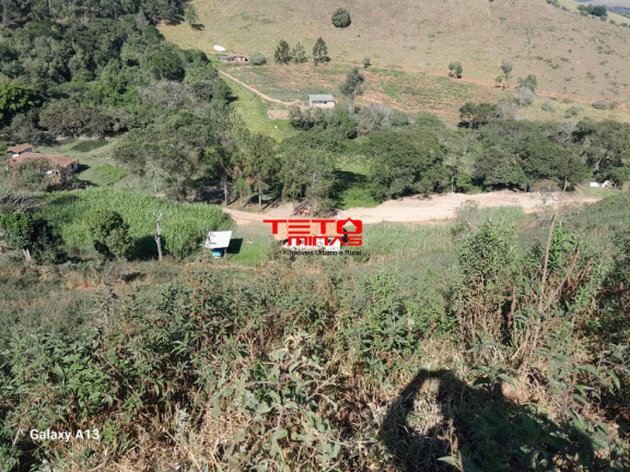 Imagem Imóvel à Venda, em Zona Rural - Pouso Alto Imagem Imóvel à Venda, em Zona Rural - Pouso Alto