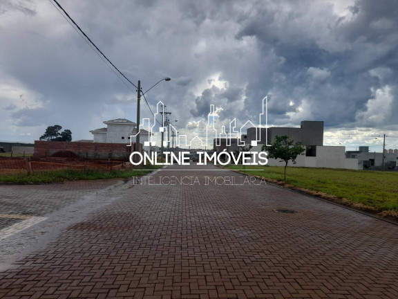 Imagem Terreno à Venda, 300 m² em Mogi Mirim Imagem Terreno à Venda, 300 m² em Mogi Mirim