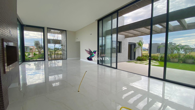 Imagem Casa de Condomínio com 4 Quartos à Venda, 324 m² em Centro - Capão Da Canoa Imagem Casa de Condomínio com 4 Quartos à Venda, 324 m² em Centro - Capão Da Canoa