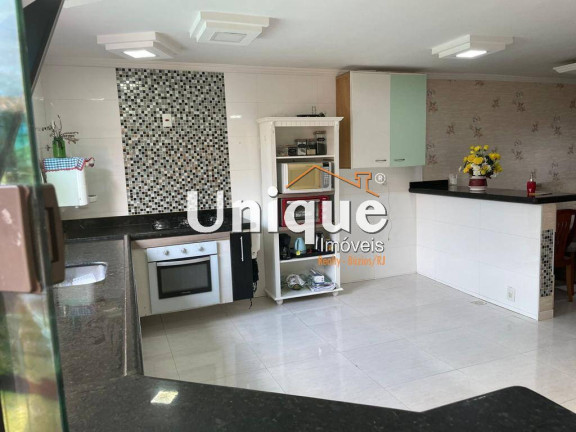 Imagem Casa com 5 Quartos à Venda, 180 m² em Portinho - Cabo Frio Imagem Casa com 5 Quartos à Venda, 180 m² em Portinho - Cabo Frio