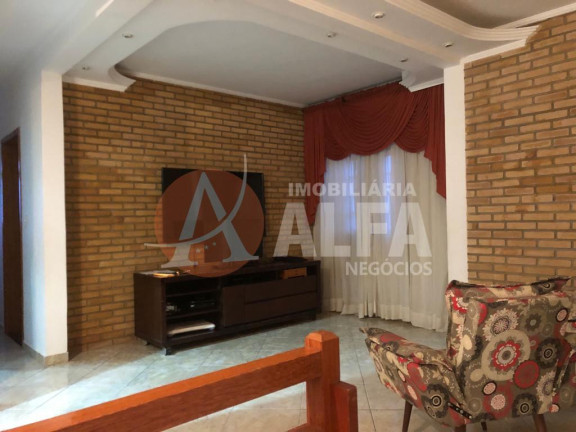 Imagem Casa com 3 Quartos à Venda, 376 m² em Jardim São Miguel - Cotia Imagem Casa com 3 Quartos à Venda, 376 m² em Jardim São Miguel - Cotia