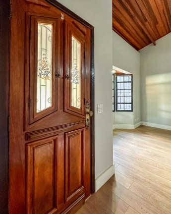 Imagem Casa com 5 Quartos à Venda, 239 m² em Jardim Santa Bárbara - Atibaia Imagem Casa com 5 Quartos à Venda, 239 m² em Jardim Santa Bárbara - Atibaia