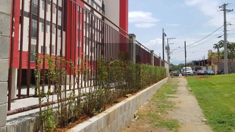 Imóvel com 2 Quartos à Venda, 50 m² em Jardim Eloyna - Pindamonhangaba
