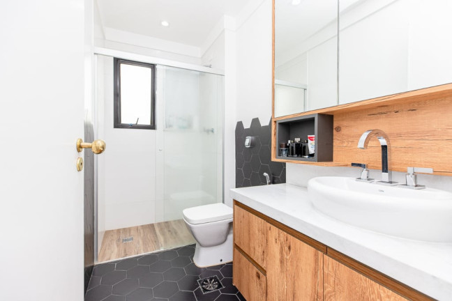 Imagem Imóvel com 4 Quartos à Venda, 172 m² em Moema - São Paulo Imagem Imóvel com 4 Quartos à Venda, 172 m² em Moema - São Paulo