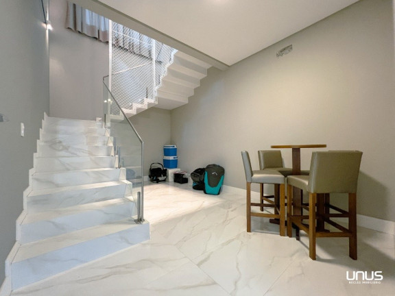 Imagem Casa de Condomínio com 4 Quartos à Venda, 426 m² em Estreito - Florianópolis