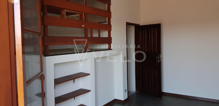 Imagem Casa com 3 Quartos à Venda, 300 m² em Vila Santana - Itapetininga