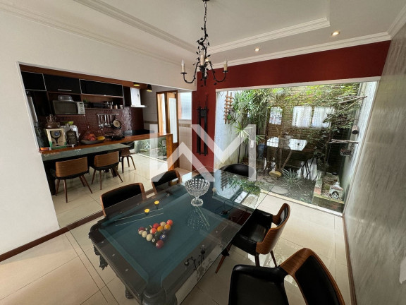 Casa com 4 Quartos à Venda, 200 m² em Santo Amaro - São Paulo