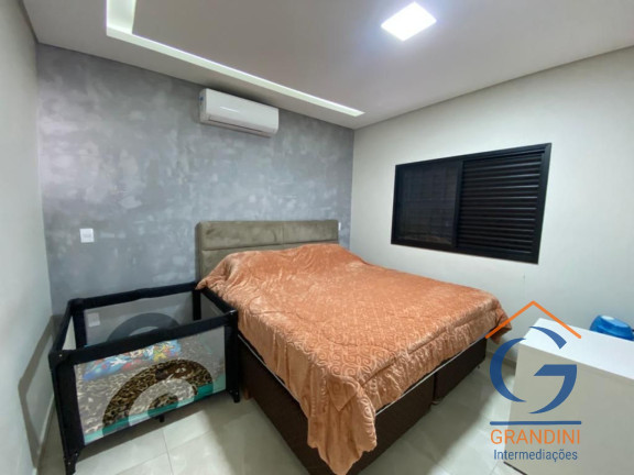 Imagem Casa com 3 Quartos à Venda, 200 m² em Ypê Amarelo - Mogi Guaçu Imagem Casa com 3 Quartos à Venda, 200 m² em Ypê Amarelo - Mogi Guaçu