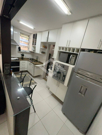 Imagem Apartamento com 2 Quartos à Venda, 70 m² em Copacabana - Rio De Janeiro Imagem Apartamento com 2 Quartos à Venda, 70 m² em Copacabana - Rio De Janeiro