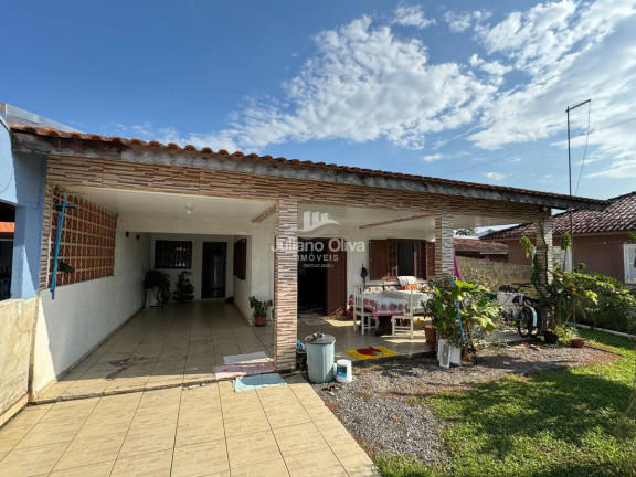 Casa com 2 Quartos à Venda, 100 m² em Barra Do Sai - Itapoá