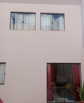 Imagem Sobrado com 4 Quartos à Venda, 182 m² em Rio Pequeno - Camboriú Imagem Sobrado com 4 Quartos à Venda, 182 m² em Rio Pequeno - Camboriú