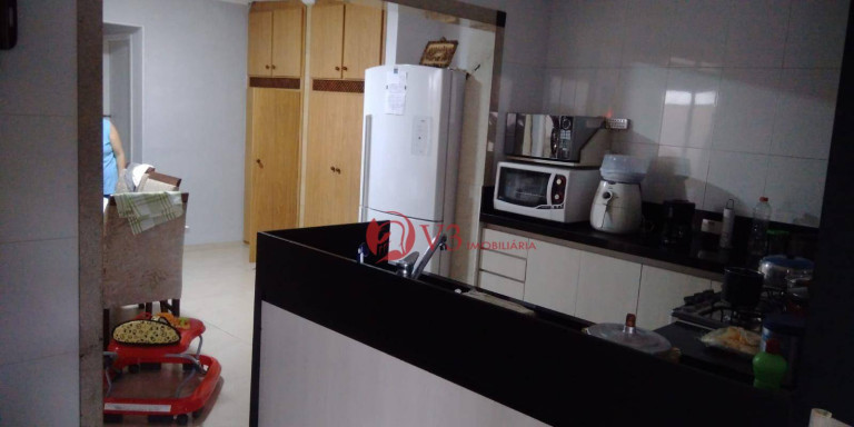 Imagem Casa com 4 Quartos à Venda, 390 m² em Cidade Líder - São Paulo Imagem Casa com 4 Quartos à Venda, 390 m² em Cidade Líder - São Paulo