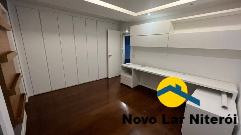 Imagem Apartamento com 4 Quartos à Venda, 360 m² em Icaraí - Niterói