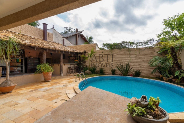 Imagem Casa com 4 Quartos à Venda, 320 m² em Jardim Prudência - São Paulo Imagem Casa com 4 Quartos à Venda, 320 m² em Jardim Prudência - São Paulo