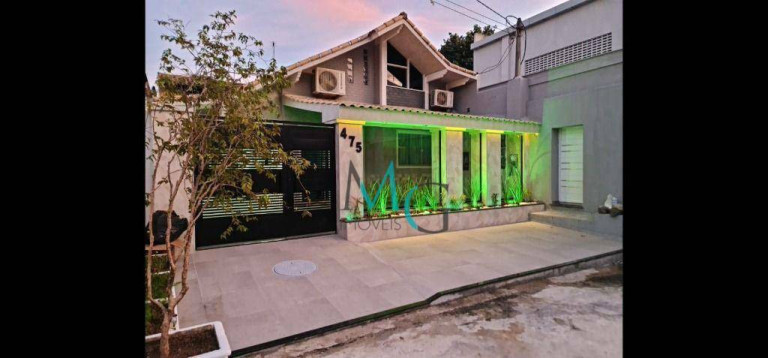 Imagem Casa com 3 Quartos à Venda, 250 m² em Campo Grande - Rio De Janeiro Imagem Casa com 3 Quartos à Venda, 250 m² em Campo Grande - Rio De Janeiro