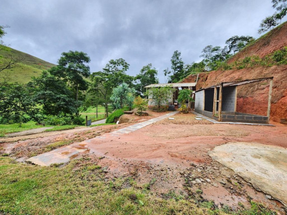 Imagem Casa com 2 Quartos à Venda, 120 m² em Pessegueiros - Teresópolis Imagem Casa com 2 Quartos à Venda, 120 m² em Pessegueiros - Teresópolis