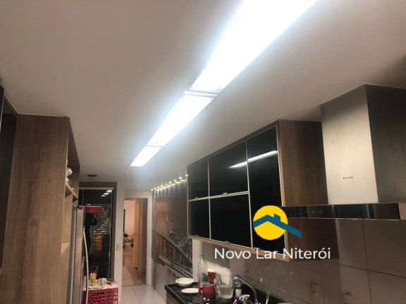 Imagem Apartamento com 4 Quartos à Venda, 197 m² em Icaraí - Niterói