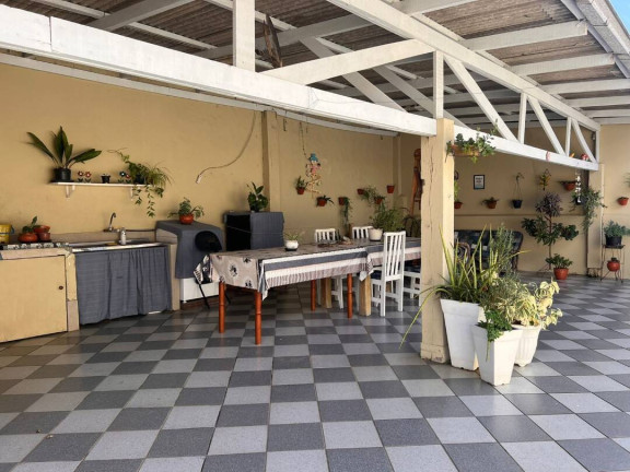 Imagem Casa com 2 Quartos à Venda, 90 m² em Centro - Balneário Barra Do Sul Imagem Casa com 2 Quartos à Venda, 90 m² em Centro - Balneário Barra Do Sul