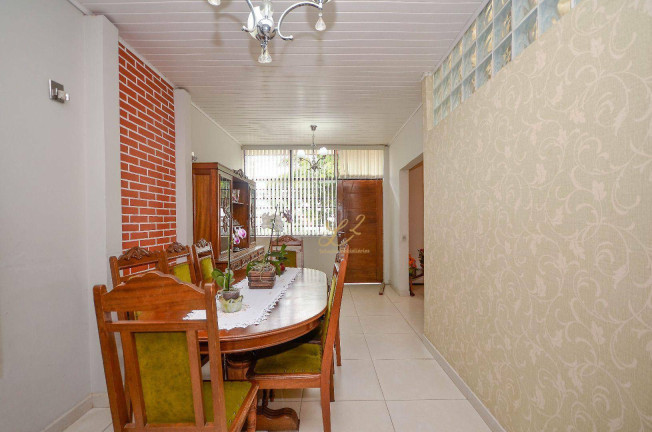 Imagem Casa com 4 Quartos à Venda, 193 m² em água Verde - Curitiba Imagem Casa com 4 Quartos à Venda, 193 m² em água Verde - Curitiba