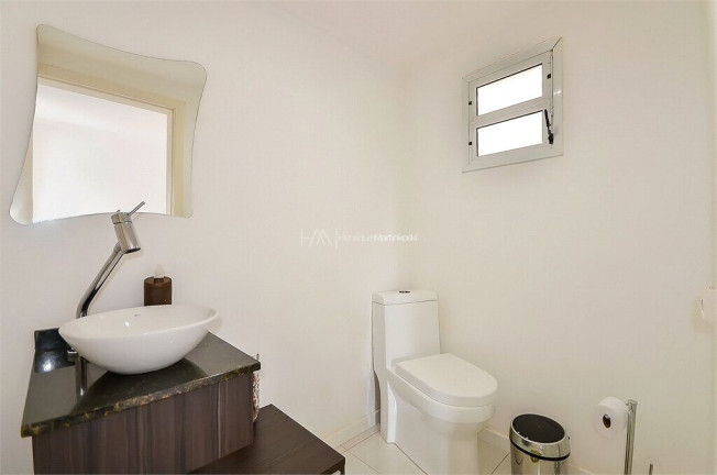 Imagem Casa com 4 Quartos à Venda, 307 m² em São Lourenço - Curitiba