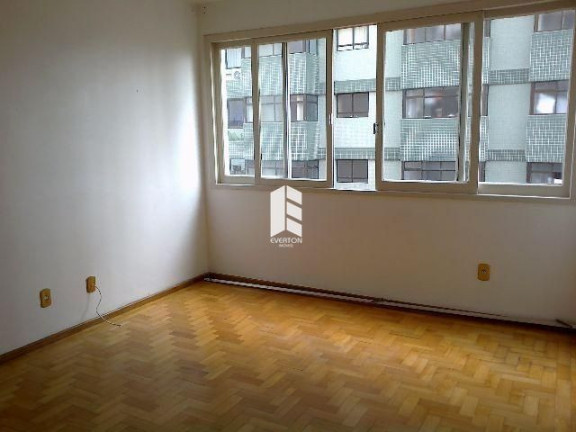 Imagem Apartamento com 2 Quartos à Venda, 74 m² em Centro - Santa Maria Imagem Apartamento com 2 Quartos à Venda, 74 m² em Centro - Santa Maria