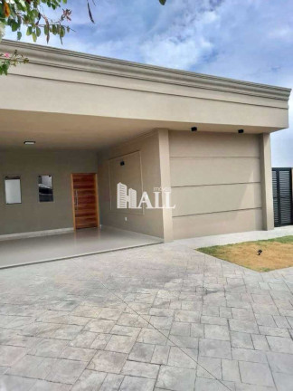 Casa com 3 Quartos à Venda, 170 m² em Centro - Bady Bassitt