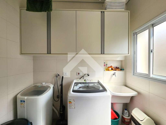 Imagem Casa de Condomínio com 3 Quartos à Venda, 303 m² em Granja Viana - Carapicuíba Imagem Casa de Condomínio com 3 Quartos à Venda, 303 m² em Granja Viana - Carapicuíba