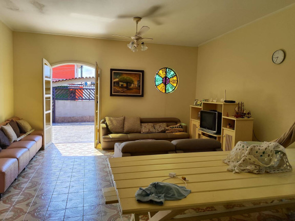 Imagem Casa com 4 Quartos à Venda, 337 m² em Vila Caiçara - Praia Grande Imagem Casa com 4 Quartos à Venda, 337 m² em Vila Caiçara - Praia Grande