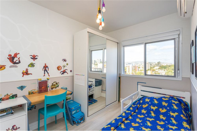 Imagem Imóvel com 2 Quartos à Venda, em Boa Vista - Porto Alegre Imagem Imóvel com 2 Quartos à Venda, em Boa Vista - Porto Alegre