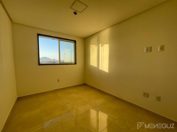 Imagem Apartamento com 2 Quartos à Venda, 75 m² em Centro - Guarapari
