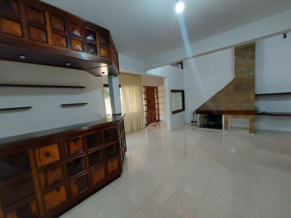 Imagem Casa com 4 Quartos à Venda, 280 m² em Velha - Blumenau Imagem Casa com 4 Quartos à Venda, 280 m² em Velha - Blumenau