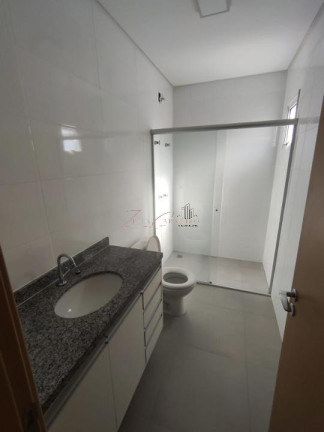 Imagem Sobrado com 3 Quartos à Venda, 154 m² em Vila Vilas Boas - Campo Grande