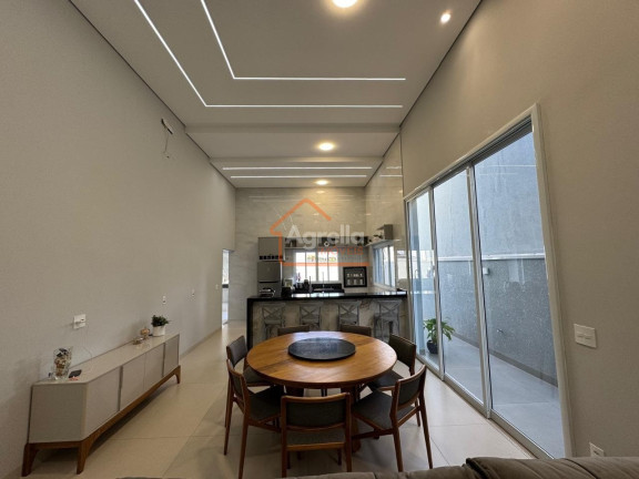 Casa com 3 Quartos à Venda, 180 m² em Residencial Do Bosque - Mogi Mirim